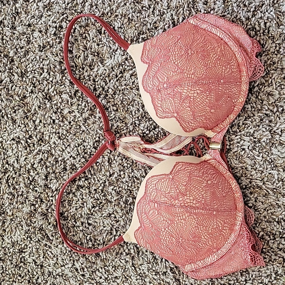 Very Sexy Push-Up Bra